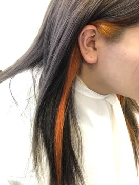 ヘアーメイク ララ(HAIR MAKE LALA) イヤリングカラー オレンジ