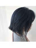 外ハネ切りっぱなしボブ×ネイビーコバルトブルー