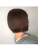 切りっぱなしボブ　マチルダボブ　ダークブラウン