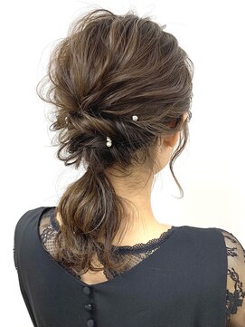 ガレリアエレガンテ 栄店(GALLARIA Elegante) 【gallaria西山】ローポニーテールセット