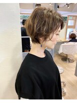 ノエ ナゴヤ(NOE NAGOYA)&nbsp;ハイライトでつくる外国人風大人ショート！！