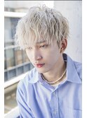 小久保styleインディゴブルーホワイティアッシュアンニュイヘア