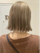 タミー 武蔵小杉(TAMMY)&nbsp;ハイライト　ベージュ　外国人風カラー　切りっぱなし