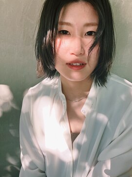 リヤン(Lien) ぱつっとボブ