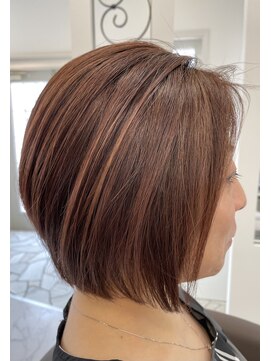 サロンドノア(Salon de NoA) ミディアムボブ×エドルカラー