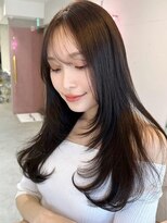 シーシンジュク 新宿南口(Sea shinjuku)&nbsp;ブリーチなしチョコレート色×前髪/顔周りレイヤー韓国ヘア[新宿