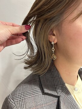 バズ(BUZZ) 大人のインナーカラーはコレ★秋山