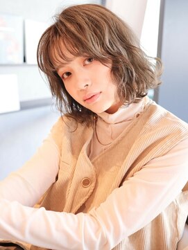 エムスラッシュ たまプラーザ(M.SLASH) ■ベージュカラーくせ毛風波巻きカールM.SLASHたまプラーザ1-1