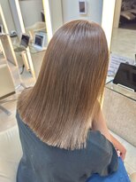 アームス リレーション(Arms Relation) アッシュベージュ 髪質改善 透明感カラー 11トーン ツヤ