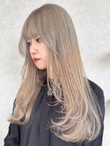 アース コアフュールボーテ 上越店(EARTH coiffure beaute) ホワイトベージュ_ハイトーン_ダブルブリーチ_レイヤーカット
