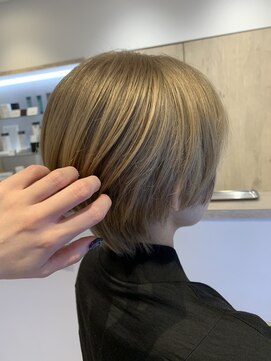 アズールサン 草加西口店(azule-sun) トリプルカラー,ホワイトベージュ,ケアブリーチ【草加】