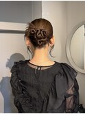 カチモリヘアお呼ばれヘアロングヘアアレンジ表参道駅