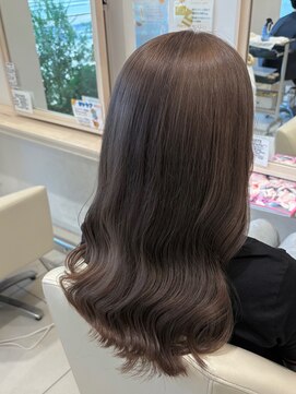カペリベラ 寝屋川店(Capelli Bella) ミルクティベージュ