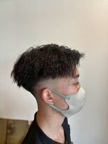 ヘアーワークス ボナ(HAIR WORKS bona.)&nbsp;フェードカット×スパイキーショート/ダークブラウン/刈り上げ