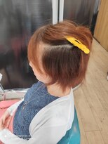 カラクリビショウ(Kara-Kuri Bisho)&nbsp;丸みショートヘア