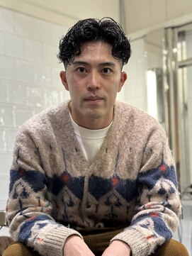 メリケンバーバーショップ フクオカ(MERICAN BARBERSHOP FUK) ハイライトマッシュパーマウルフアッシュブラック