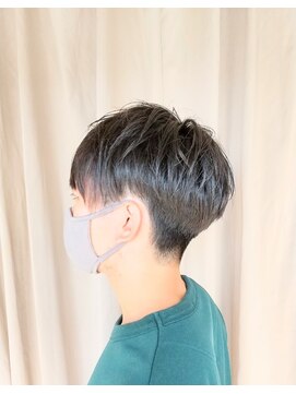 リルイー(Lil.E) ツーブロックマッシュ