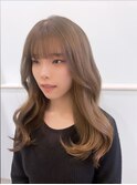 ブラウンベージュ