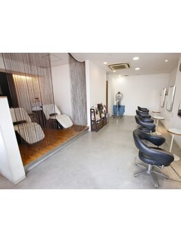 【古川橋駅徒歩1分】経験豊富なstylistが貴方のなりたいイメージを再現♪少人数制の落ち着いたサロンです*