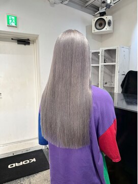 ココ 原宿(KOKO) 10代/20代/斜めバング/ニュアンスカラー/ミディアムストレート