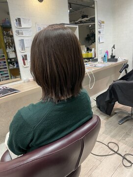 コワファーストナガサキシャンプーボーイ(COIFF1RST NAGASAKI SHAMPOO BOY) 大人ショートボブ丸みショートカットマッシュショート前髪あり