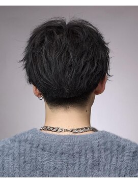 リップス 栄(LIPPS) フェザーパーマショート