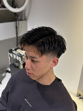 フランクスバーバーザスタンド(Frank’s barber the stand) メンズヘアスタイルF