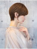 20代30代大人可愛いアッシュベージュくびれボブ耳掛け透明感