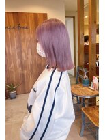 ニクスフリー(nix free) ピンクベージュラベンダーピンクダブルカラーブリーチ髪質改善