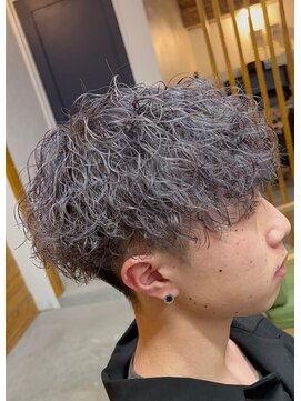 ステラ(STELLA) ブリーチパーマ