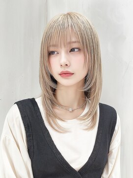 トゥーン 川崎店(TOON) 顔周りレイヤー/ハイトーン/ミディアム/ミルクティーベージュ