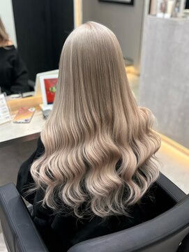 ラピス 福岡天神店(Lapis) やまでぃーハイトーンブリーチ&ダブルカラーエクステ髪質改善