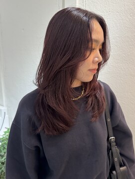 ヒカリスナカザキアンド(HIKARIS nakazaki &) ボルドーレッドブラウンとレイヤーカット