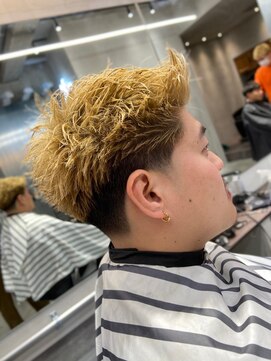 エフエム 明大前(FM) バーバー　刈り上げショート/アップバング/フェードカット