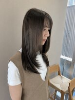 オクユキ(OKUYUKI)&nbsp;顔周りレイヤーとオリーブカラー