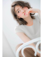 ＊LOREN＊トップノット小顔かわいいミディアムヘアにイメチェン