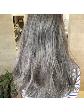 ブレイブ ヘアデザイン(BRaeVE hair design) グレージュ＆グラデーションカラー