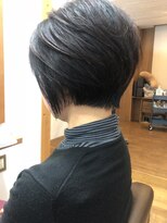 リビングヘアルーム(LIVING HAIR ROOM)&nbsp;前下がりクールショート