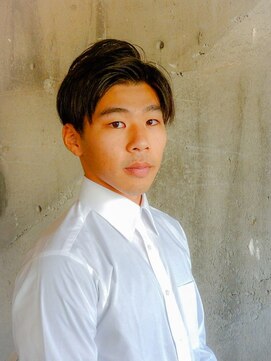 ウニヘアー(U.N.Ihair) 大人ビジネスショート