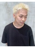 ハイブリーチ　ベリーショート　メンズ　大須