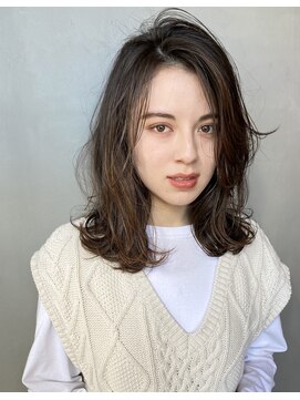 リンネテラス(Lin'ne terrace) リンネテラス発　ヌーディーミディで小顔ヘア