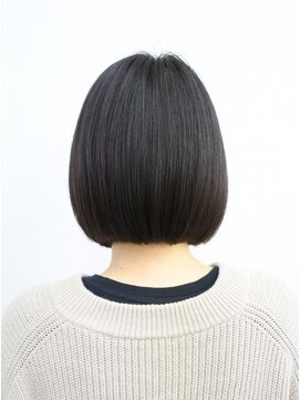 ヘアーサロン ツイン 20代30代40代/ナチュラルボブ/黒髪ナチュラル/清楚スタイル