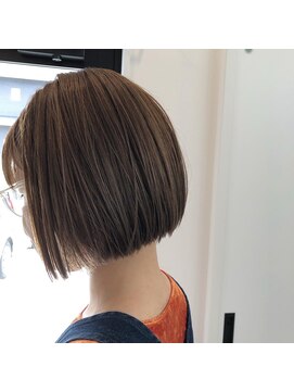 ユースヘア(youth hair) ハイトーンボブ