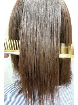 アルーシェ 心斎橋(Alushe) うる艶カラー