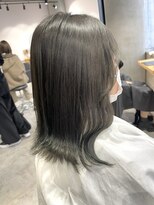 リーオオサカ(Lee Osaka)&nbsp;【Lee大阪店】春色♪カーキグレージュ/新出奈津樹