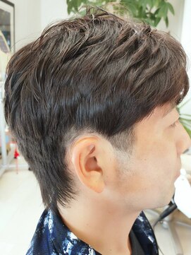 グラムゼロ メンズの縦長スッキリスタイル