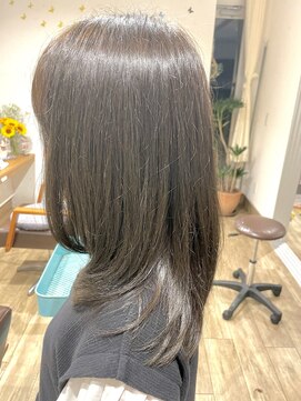 小さな美容室 ハナ(hana) 落ち着いた感じのマット系モノトーンカラー