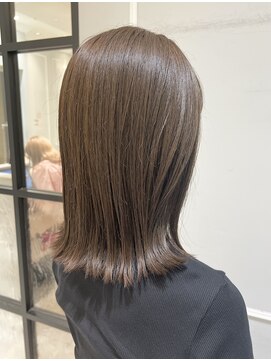 ネオリーブギンザ 銀座店(Neolive GINZA) 伸ばしかけでも可愛い外はねミディアム