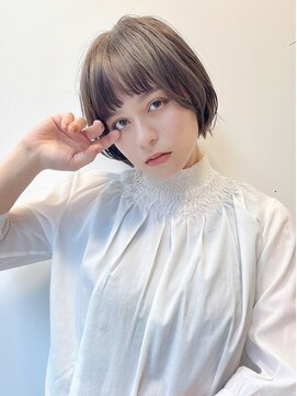 ノースイースト 登戸店(northeast) ショートボブ/サイドバング/グレージュ