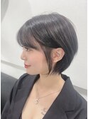 ショートボブ